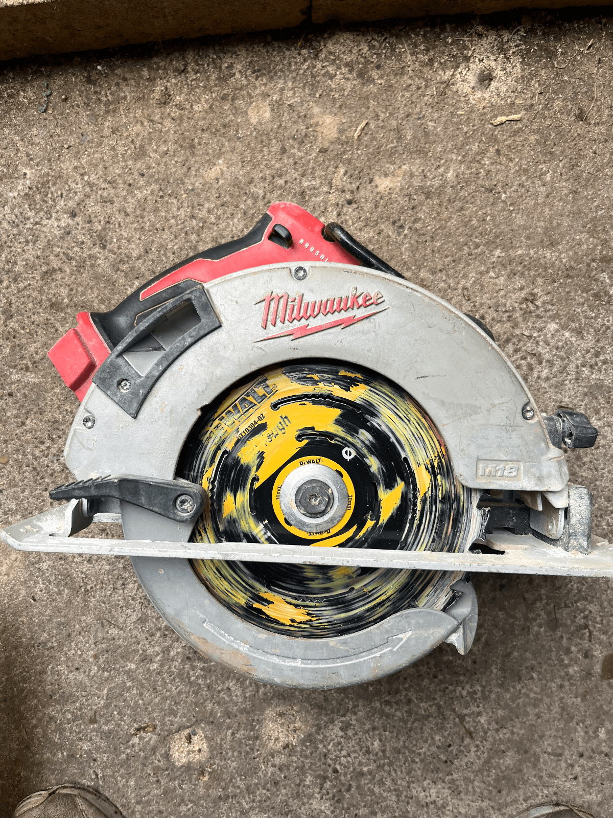 Milwaukee circular saw 